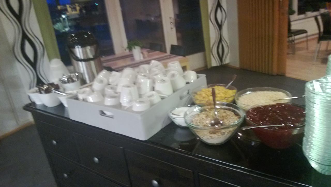 Juthbacka Hotell Uusikaarlepyy Bagian luar foto